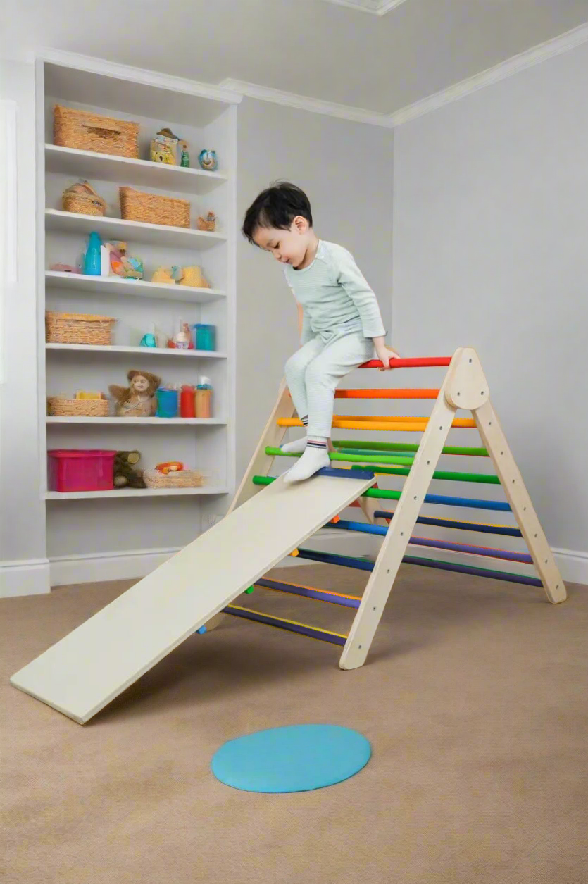Large Pikler Triangle with Ramp-Rainbow color kinderhuis