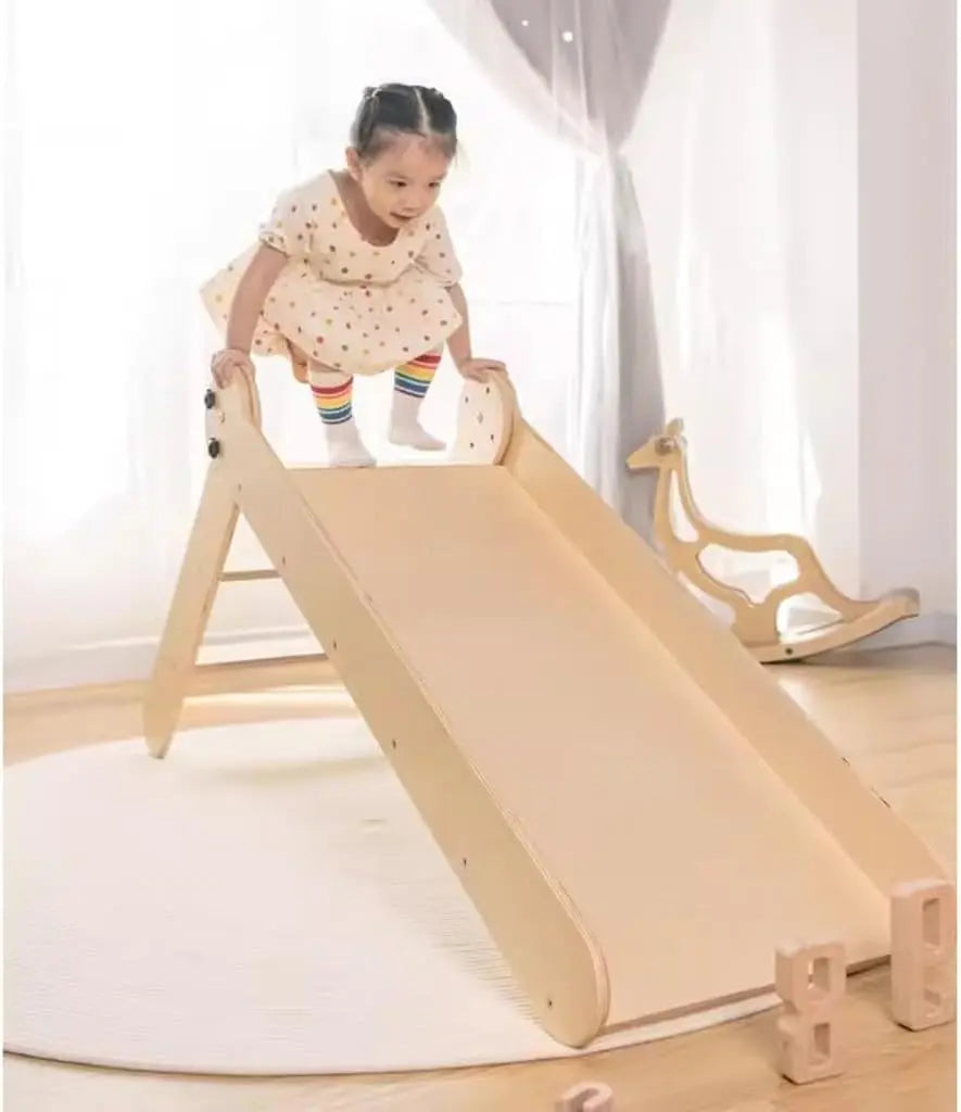 Isla PlaySlide 2 in 1 wooden Slide with Art Easel kinderhuis