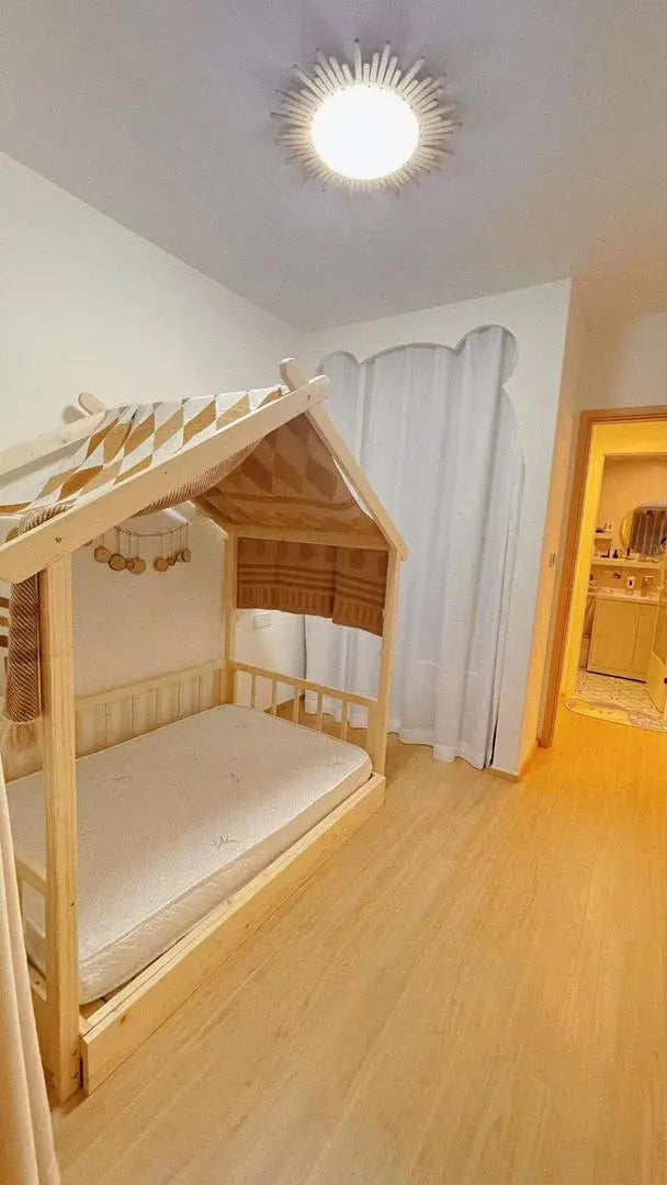 Luna Montessori Floor bed with extra drawer bed kinderhuis